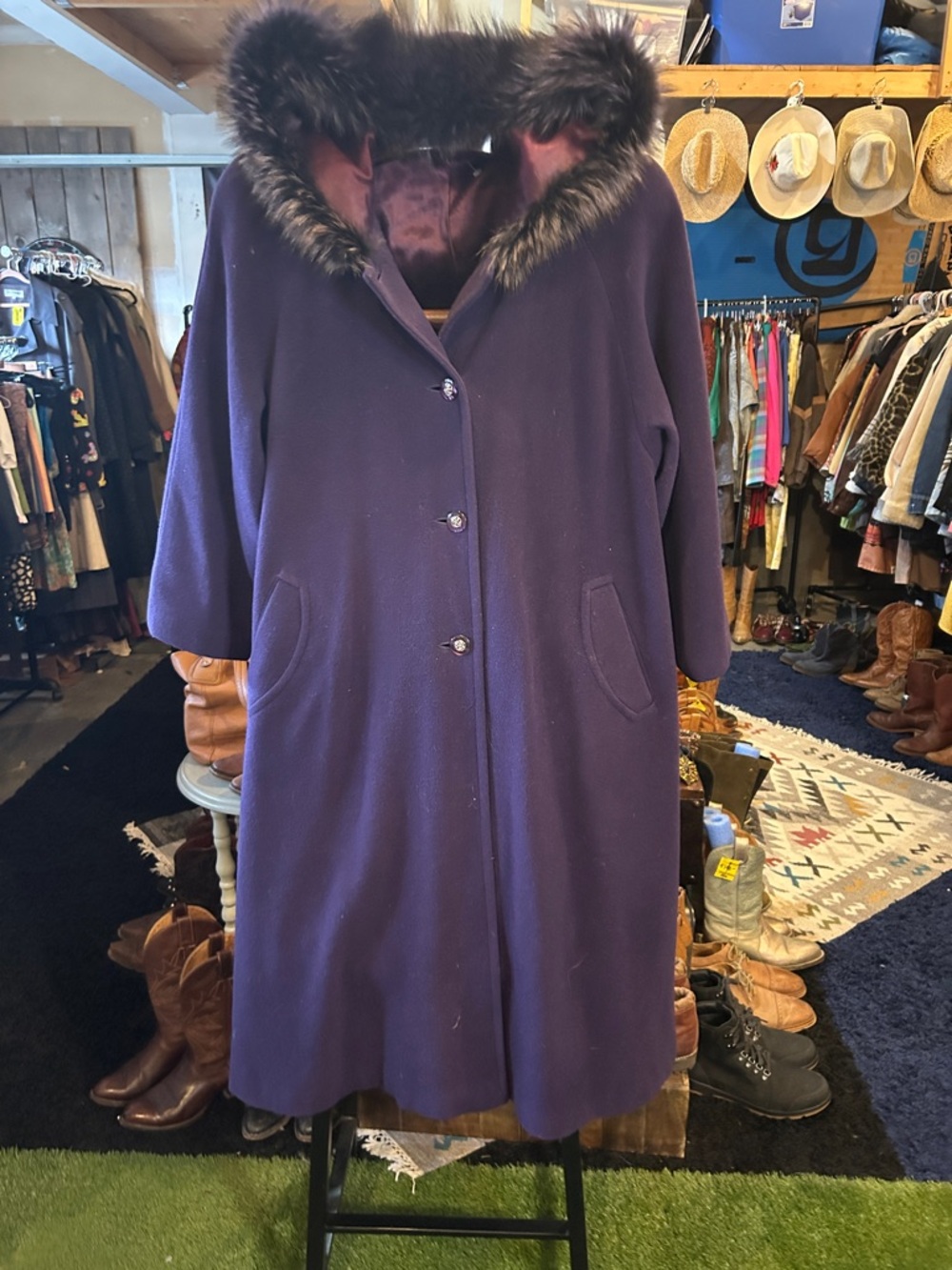 Vintage Women's Purple Wool Maxi Coat with Faux Fur Trim